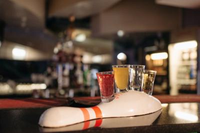 Esente tari, in doze mici: care sunt cele mai bune bauturi pentru shoturi?