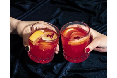 3 variante de cocktail cu cirese: diferite combinatii, aceeasi placere!