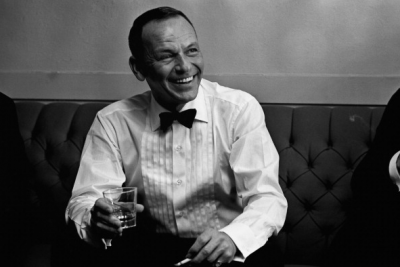 Cum a reusit Frank Sinatra sa transforme Jack Daniel's in cel mai cool brand