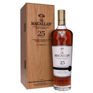 Macallan - Sherry Oak Scotch Single Malt Whisky 25 yo cutie lemn - 0.7L, Alc: 43%